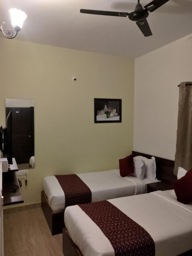 Hotel Bangalore Airport Inn, Near Kempegowda Airport, Airport Pickup & Drop Available 24X7 Devanahalli Екстер'єр фото