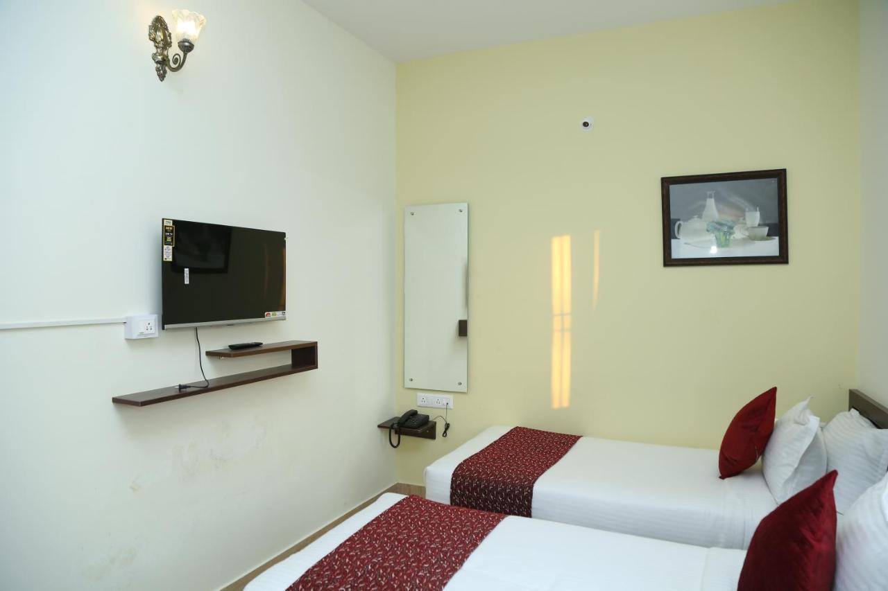Hotel Bangalore Airport Inn, Near Kempegowda Airport, Airport Pickup & Drop Available 24X7 Devanahalli Екстер'єр фото