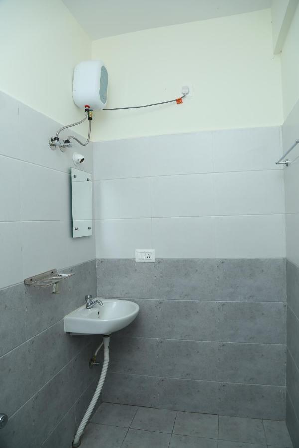 Hotel Bangalore Airport Inn, Near Kempegowda Airport, Airport Pickup & Drop Available 24X7 Devanahalli Екстер'єр фото